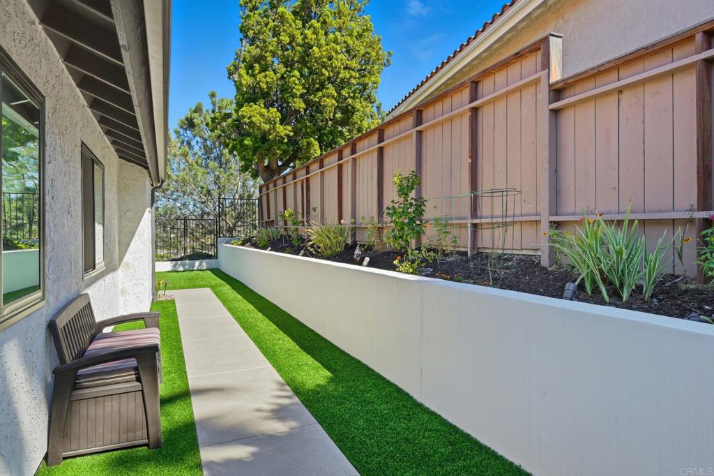 1776 Avenida La Posta Encinitas, CA 92024 - Photo 41 of 42