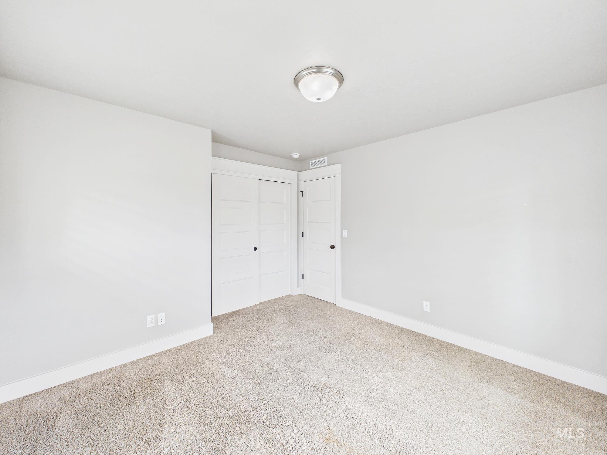 89 South Barkvine Way Star, ID 83669 - Photo 19 of 50