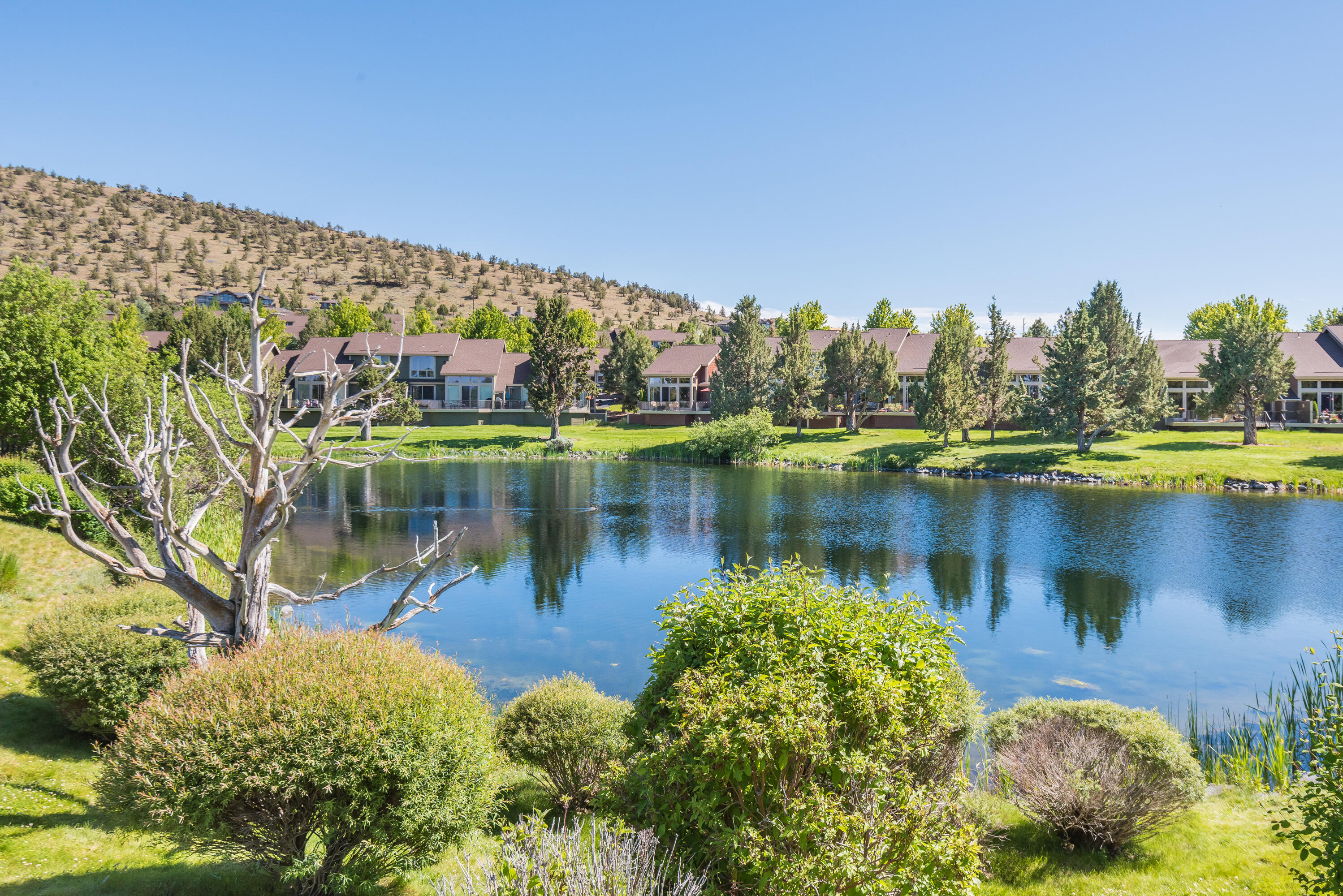 1302 Highland View Loop Redmond, OR 97756 - Photo 40 of 53 49-print-DSC_5709