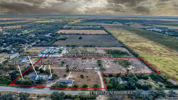$795,000 | 3936 Farm To Market Road 1052, Uvalde, TX 78801