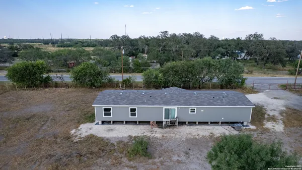 $795,000 | 3936 Farm To Market Road 1052, Uvalde, TX 78801