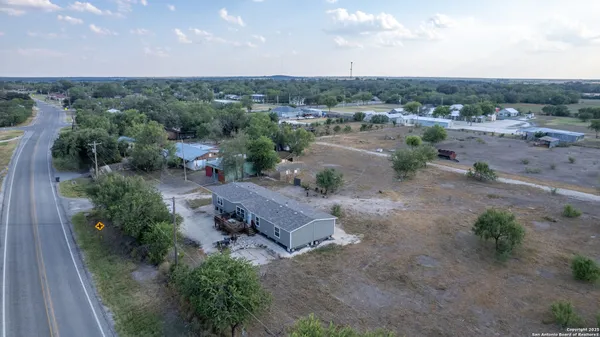 $795,000 | 3936 Farm To Market Road 1052, Uvalde, TX 78801
