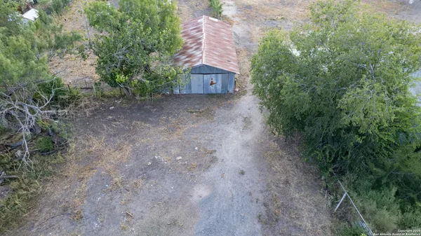 $795,000 | 3936 Farm To Market Road 1052, Uvalde, TX 78801