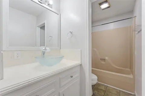 $329,900 | 328 Tara Drive, Sulphur, LA 70665