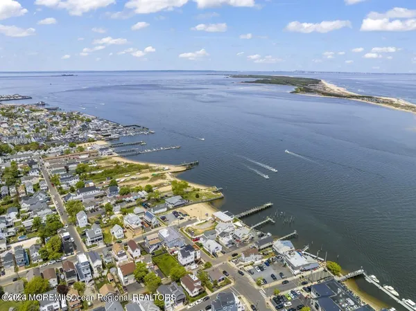 $2,200 | 330 Shore Drive, Unit F20, Highlands, NJ 07732