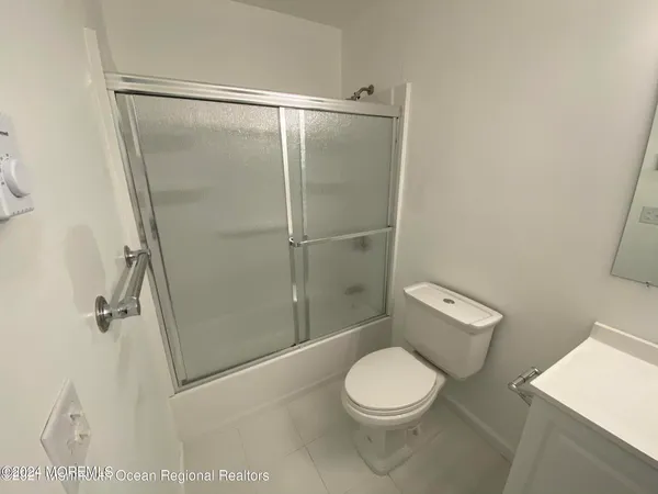 $2,200 | 330 Shore Drive, Unit F20, Highlands, NJ 07732