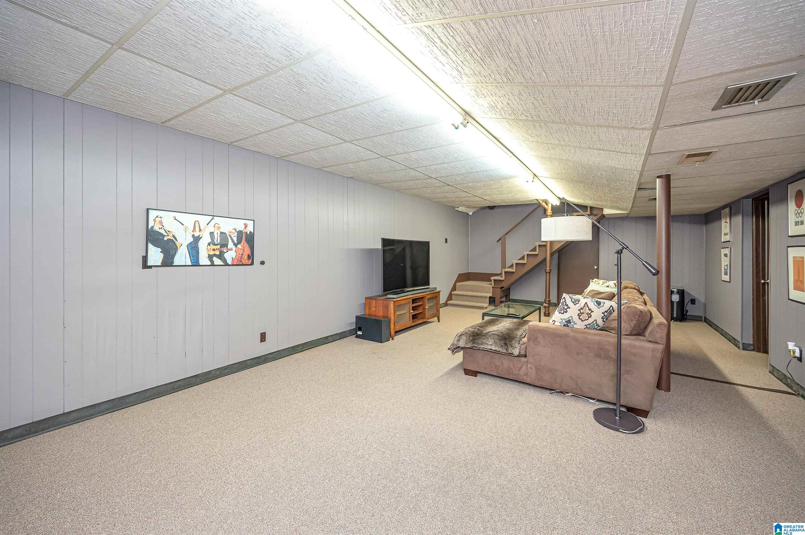 909 Rockford Road Birmingham, AL 35222 - Photo 32 of 46