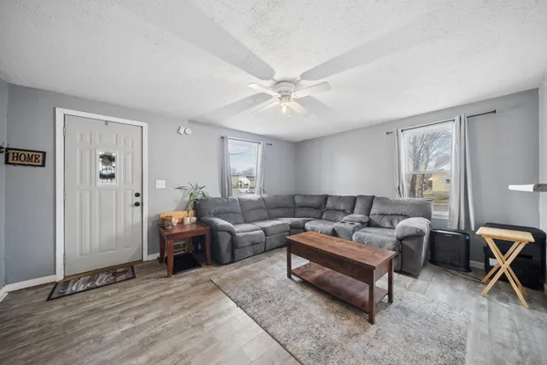 $160,000 | 205 East 11th Street, Fairmont, MN 56031