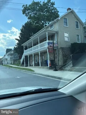 $2,895 | 407 West Main Street, Middletown, MD 21769