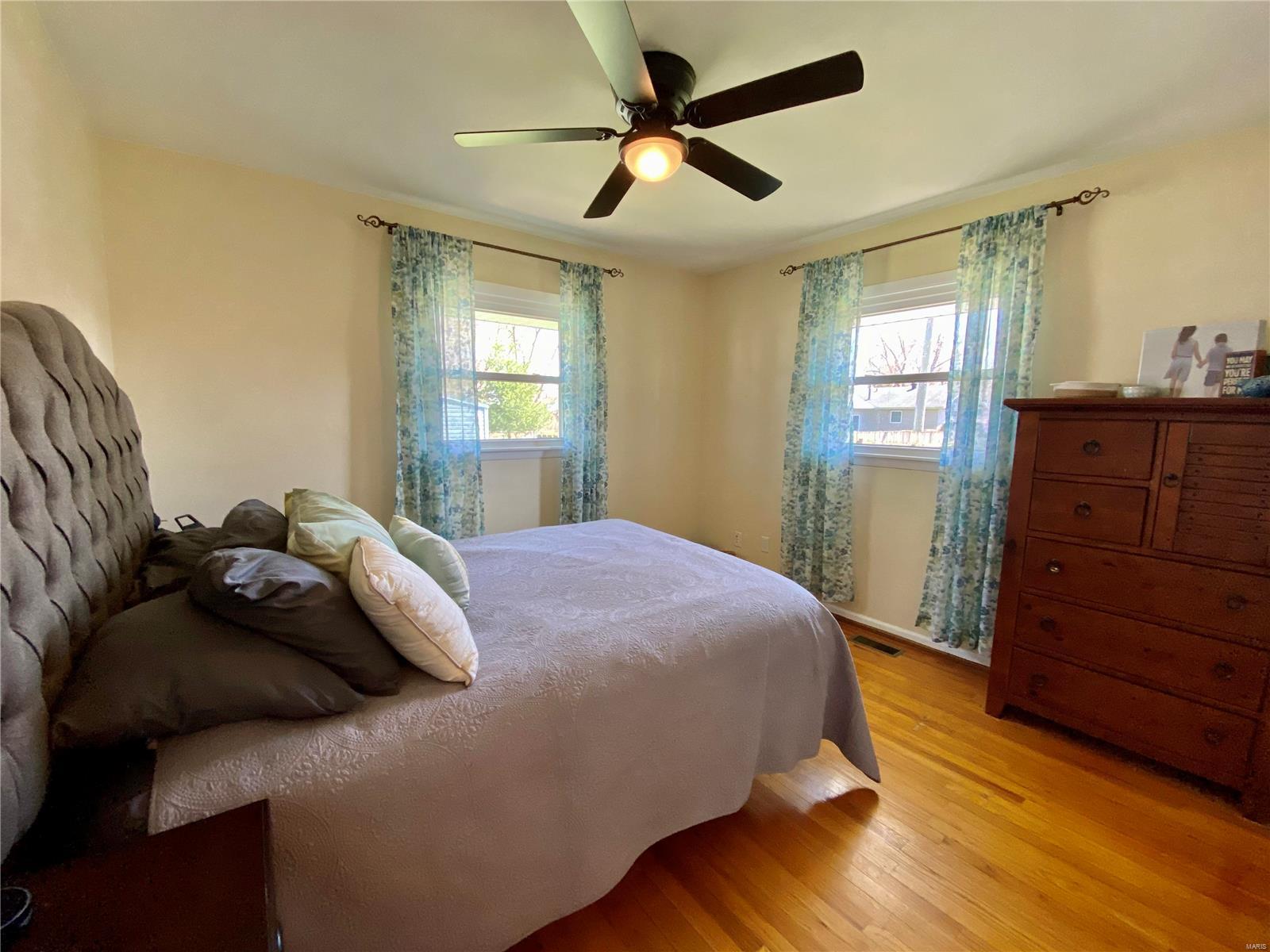 207 Edwin Street Brighton, IL 62012 - Photo 14 of 31 Gallery Image 14