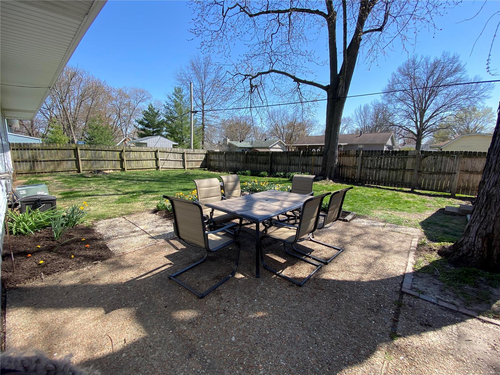 207 Edwin Street Brighton, IL 62012 - Photo 26 of 31 Gallery Image 26