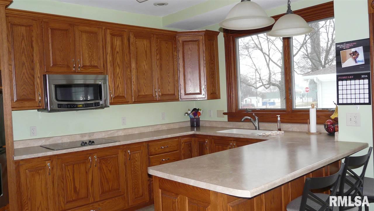 545 Harrison Street Miles, IA 52064 - Photo 3 of 19 Gallery Image 3