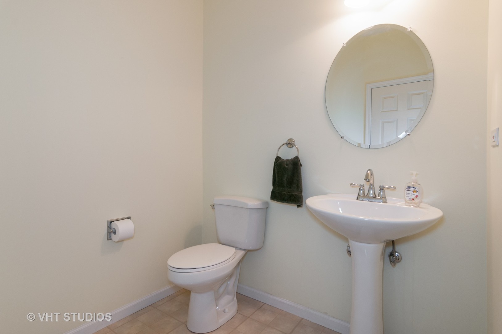 2138 Vanderbilt Drive, Unit 30 Geneva, IL 60134 - Photo 6 of 17