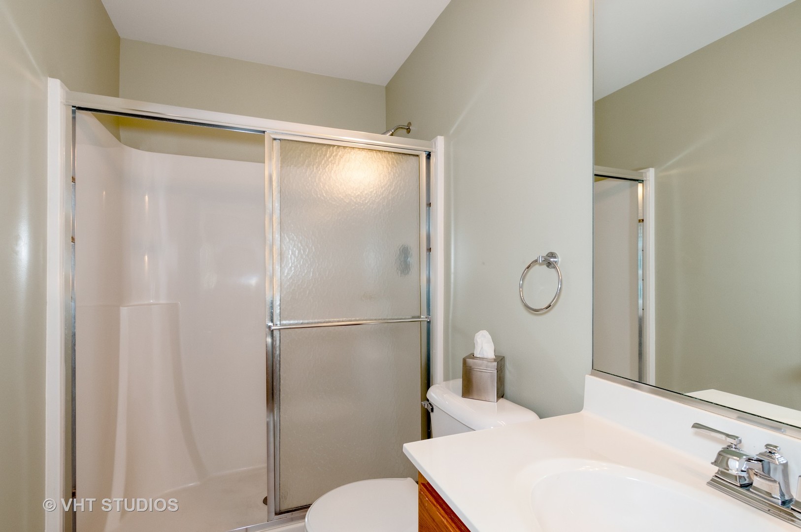 2138 Vanderbilt Drive, Unit 30 Geneva, IL 60134 - Photo 10 of 17