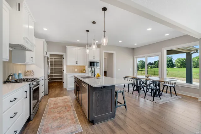 $615,000 | 17645 Monza Pass, Huntertown, IN 46748