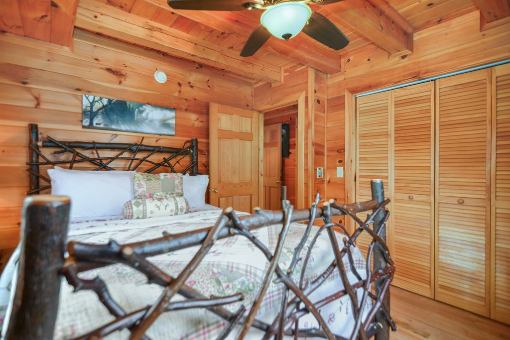 385 Shields Road Mineral Bluff, GA 30559 - Photo 16 of 38