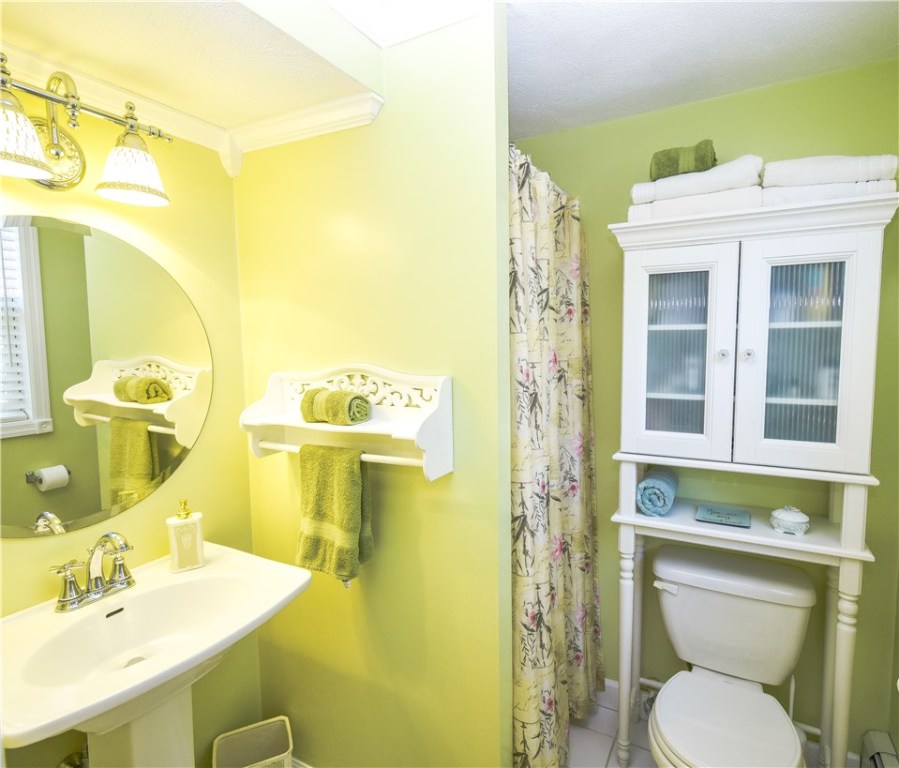 260 George Waterman Road, Unit 204 Johnston, RI 02919 - Photo 17 of 22