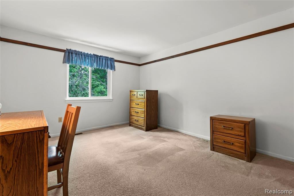 2974 Leyton Court Rochester Hills, MI 48306 - Photo 25 of 36