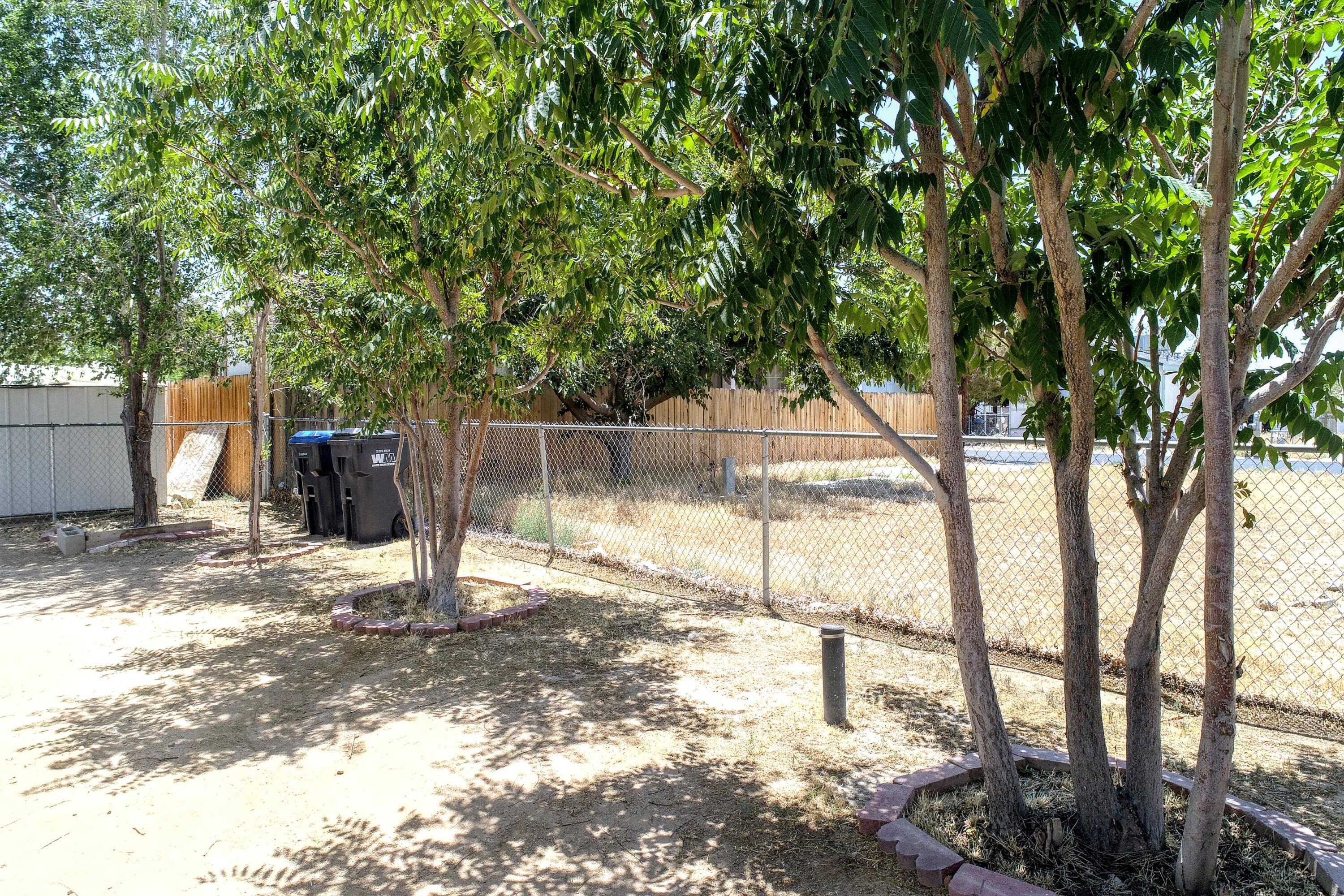 620 West Upjohn Avenue, Unit SPC 33 Ridgecrest, CA 93555 - Photo 6 of 46 backyard2