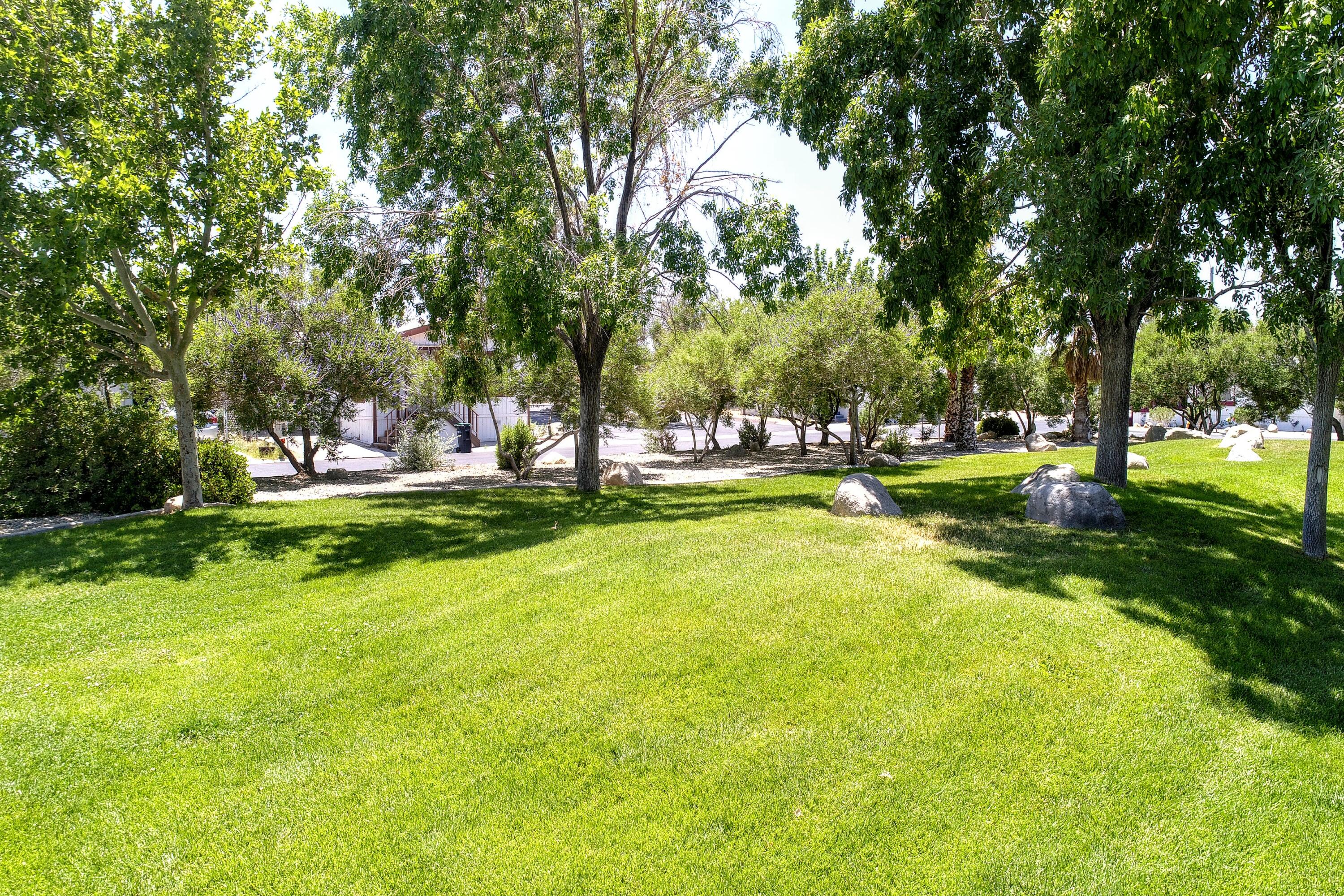 620 West Upjohn Avenue, Unit SPC 33 Ridgecrest, CA 93555 - Photo 7 of 46 park3