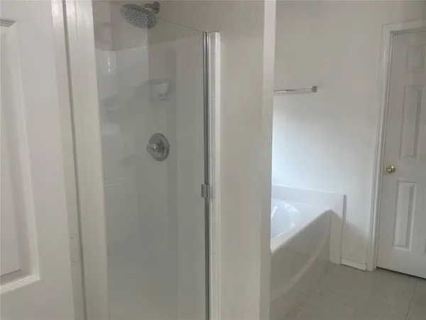$2,295 | 1825 Kingsbrook Trail, Fort Worth, TX 76120