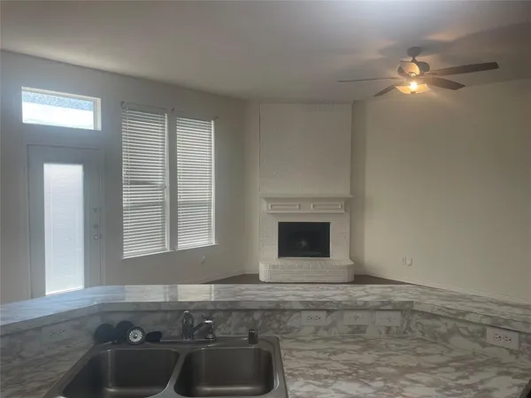 $2,295 | 1825 Kingsbrook Trail, Fort Worth, TX 76120