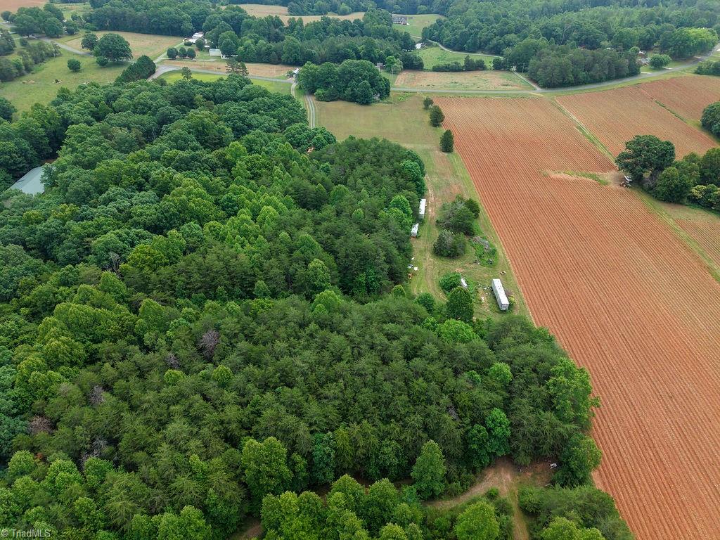 2025 Lace Knoll Road East Bend, NC 27018 - Photo 27 of 42