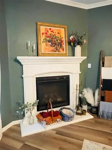 $399,000 | 208 Mineral Point Drive, Aledo, TX 76008