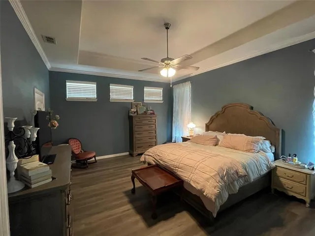 $399,000 | 208 Mineral Point Drive, Aledo, TX 76008