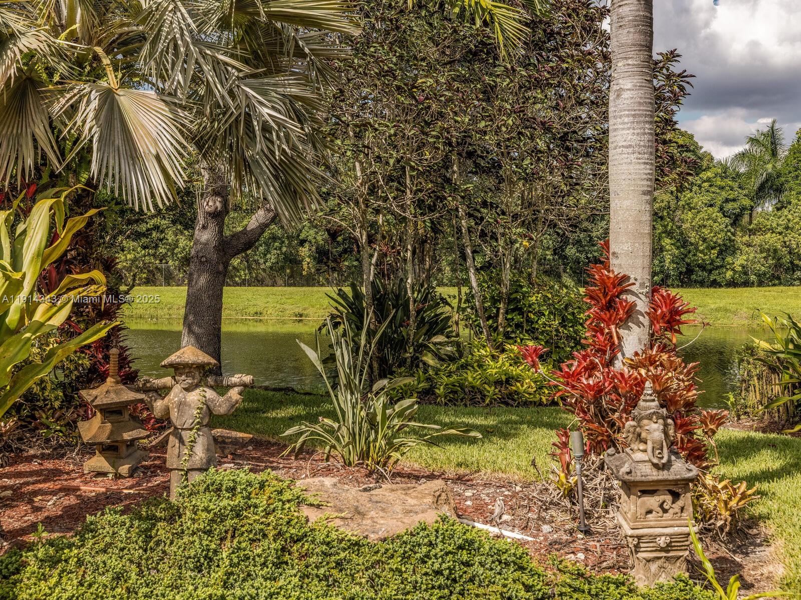 12995 Southwest 40 Street Davie, FL 33330 - Photo 72 of 79 a picture of flowers