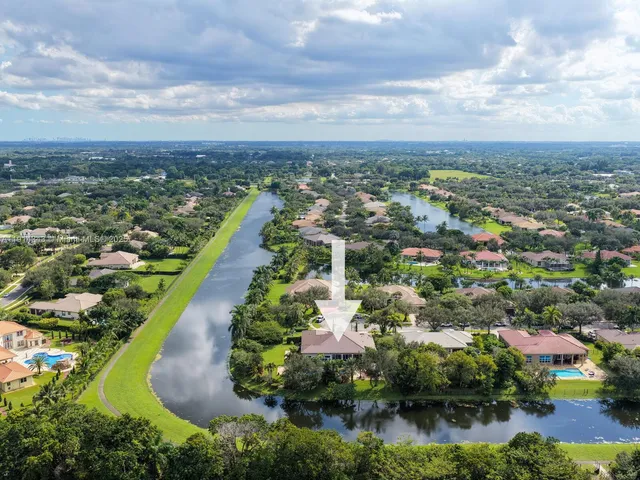 $2,500,000 | 12995 Southwest 40 Street, Davie, FL 33330
