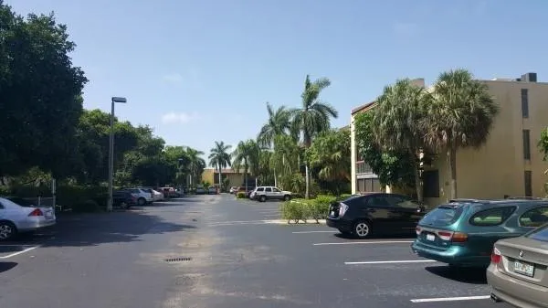 $2,000 | 733 Southeast 1st Way, Unit 104, Deerfield Beach, FL 33441