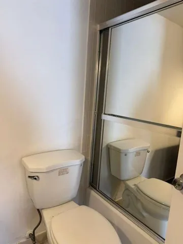 $2,000 | 733 Southeast 1st Way, Unit 104, Deerfield Beach, FL 33441