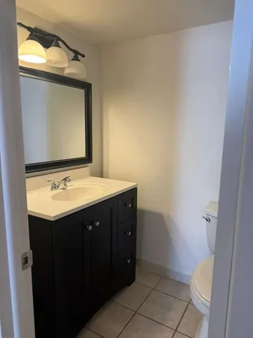 $2,000 | 733 Southeast 1st Way, Unit 104, Deerfield Beach, FL 33441