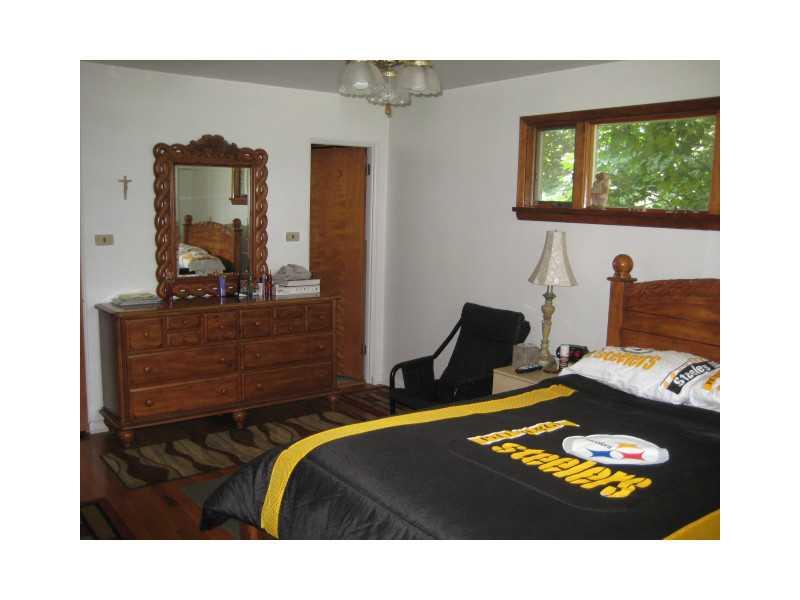 345 Johnston Road Upper St. Clair, PA 15241 - Photo 11 of 25 Master Bedroom.