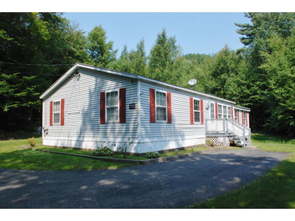 388 Dowboro Road Pittsfield, NH 03263 - Photo 2 of 30