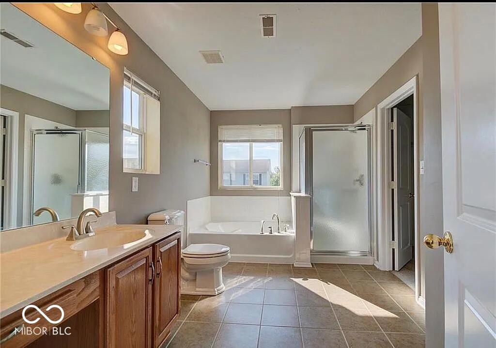 11217 Candice Drive Fishers, IN 46038 - Photo 23 of 61
