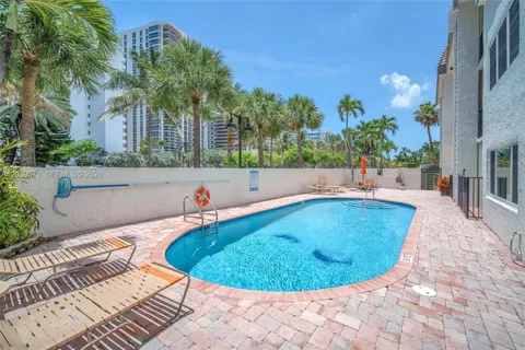 $289,000 | 4143 North Ocean Boulevard, Unit 208, Fort Lauderdale, FL 33308