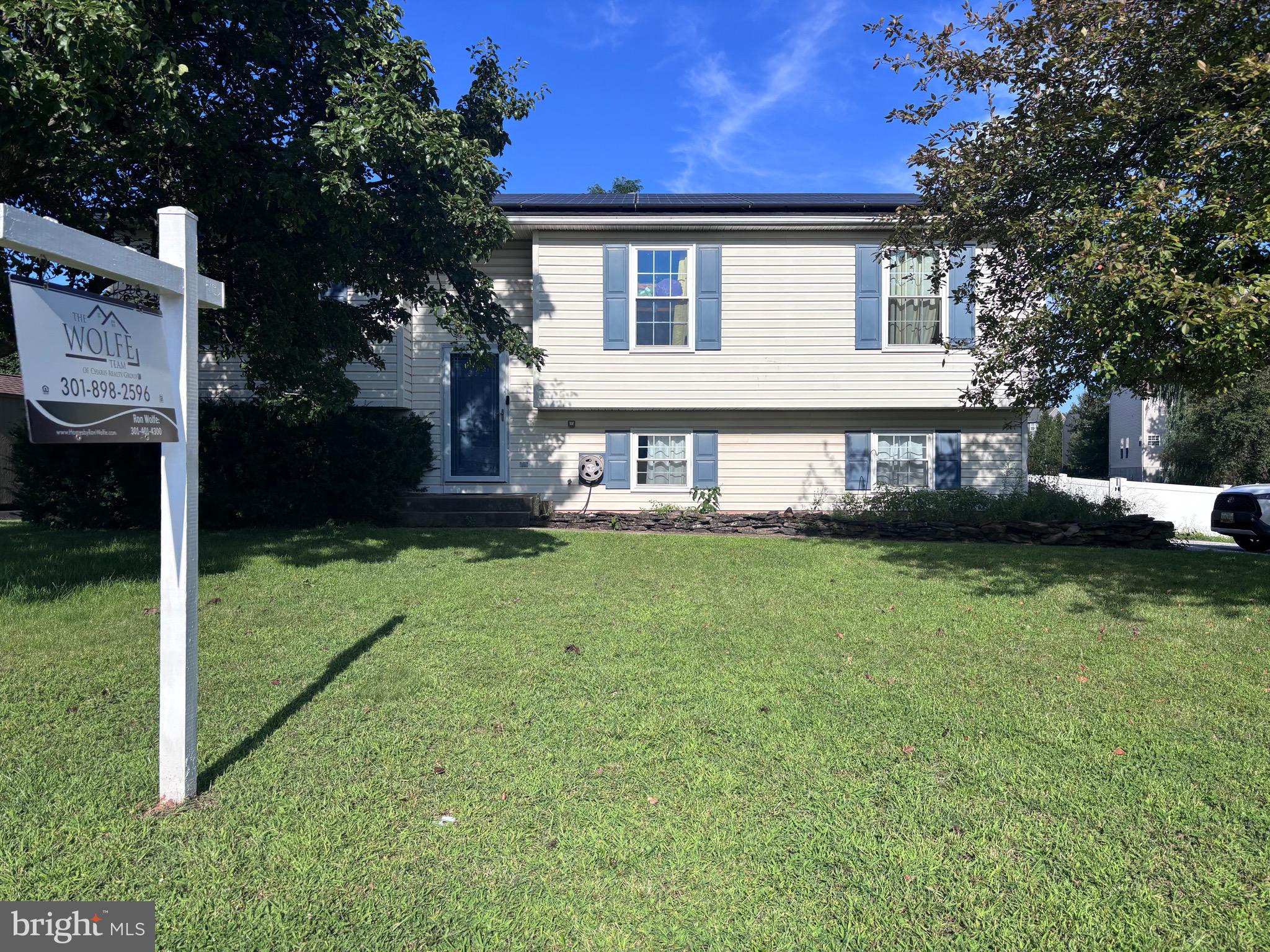 217 Roth Avenue Taneytown, MD 21787 - Photo 2 of 8 Gallery Image 2