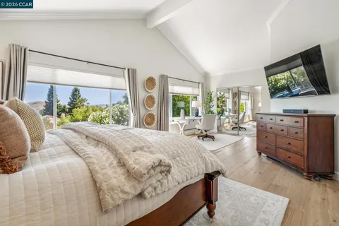 $1,985,000 | 135 Tenby Terrace, Danville, CA 94506