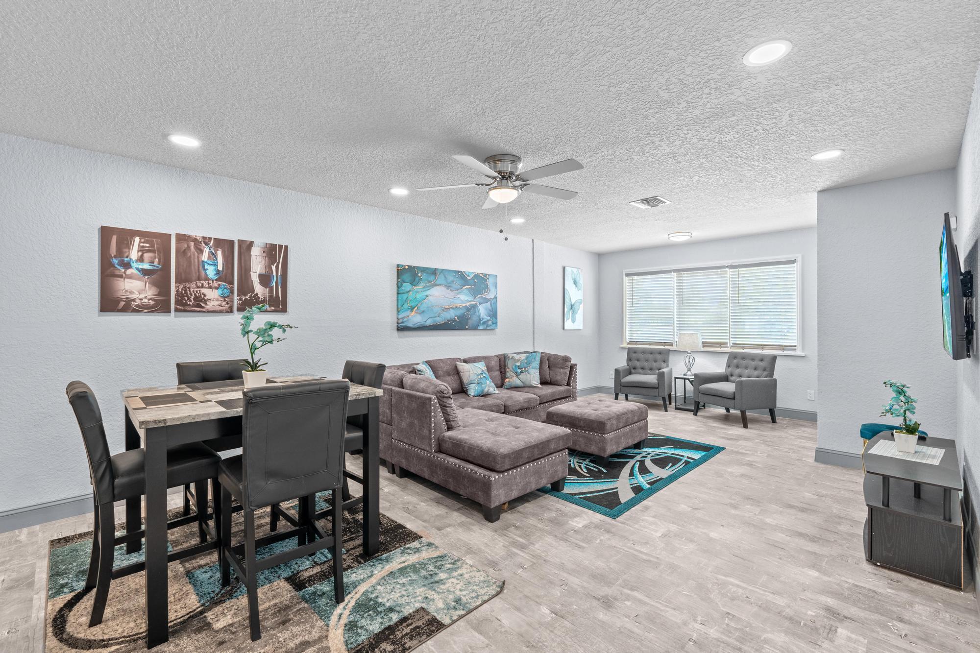 741 West 10th Street Riviera Beach, FL 33404 - Photo 5 of 30 Open Floor