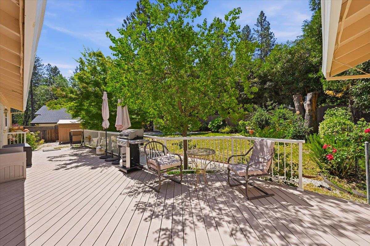 12600 Friar Tuck Road Grass Valley, CA 95949 - Photo 32 of 56 a view of a terrace with chairs