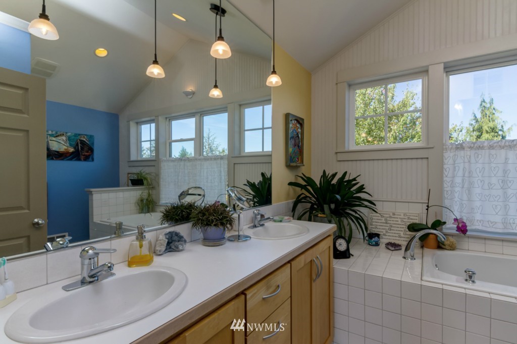 233 Kline Road Bellingham, WA 98226 - Photo 13 of 25