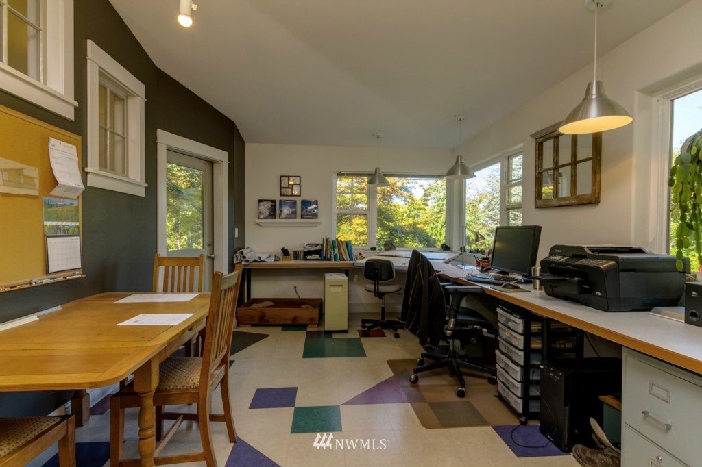 233 Kline Road Bellingham, WA 98226 - Photo 17 of 25