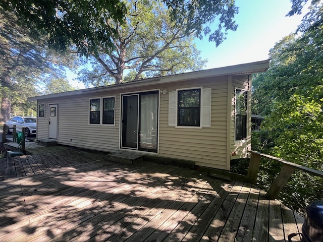 2795 East 28th Road Marseilles, IL 61341 - Photo 4 of 58 a view of a house with a yard