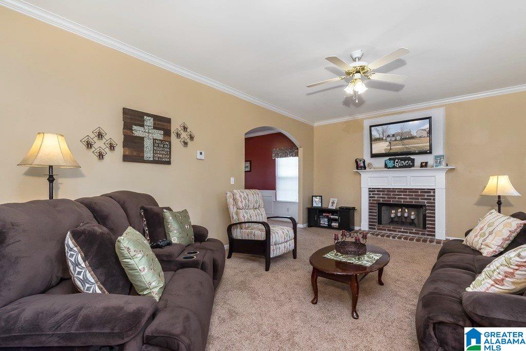 108 Winterhaven Cove Alabaster, AL 35007 - Photo 4 of 25