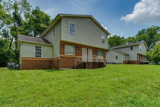 $300,000 | 1203 East 34th Street, Chattanooga, TN 37407