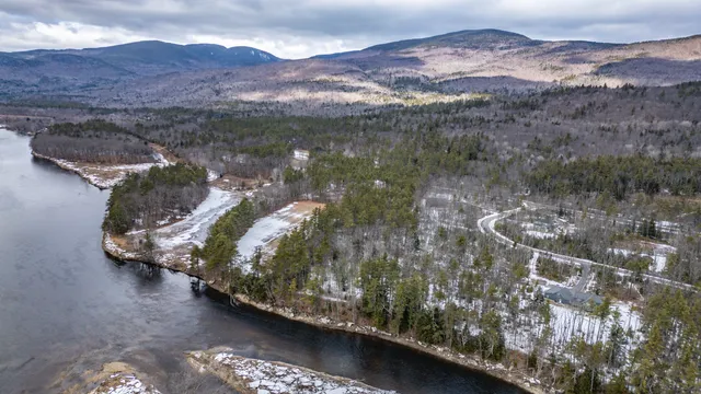 $250,000 | 2 Jordan Woods Road, Bethel, ME 04217