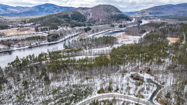 $250,000 | 2 Jordan Woods Road, Bethel, ME 04217