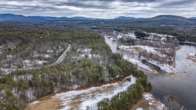 $250,000 | 2 Jordan Woods Road, Bethel, ME 04217